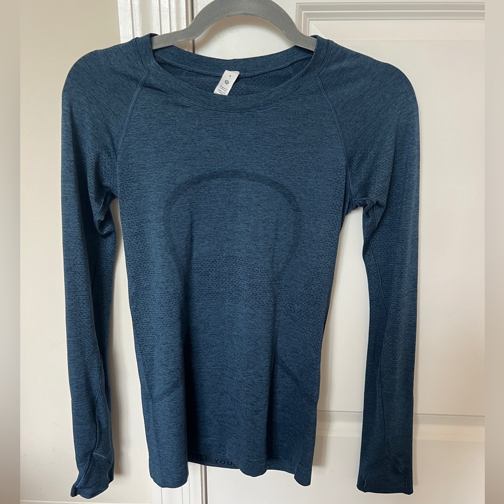 Size 4 Navy Blue Lululemon Swiftly Tech Long Sleeve Shirt
